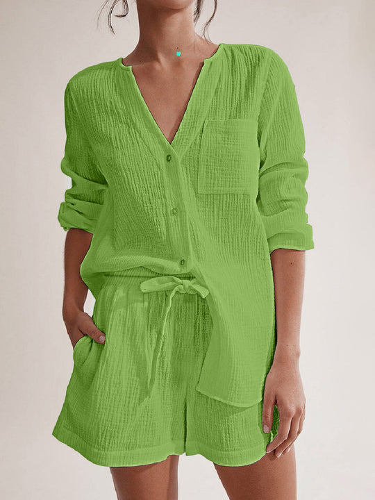 Heidi-Mode | Notched Langarm-Top und Shorts-Set