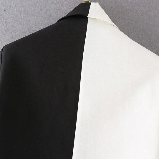 Heidi-Mode | Schwarze-Weiße Cropped Blazer Damen - Lässig - Patchwork