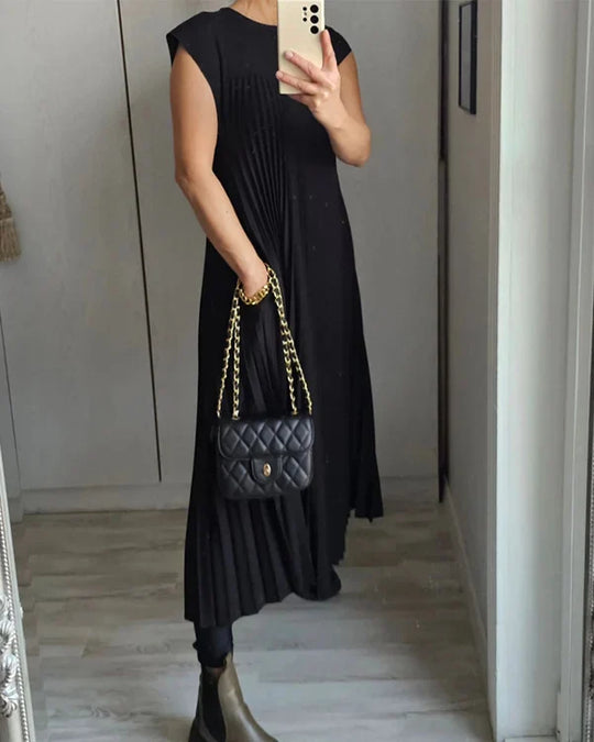 Kurzärmliges Plisseekleid