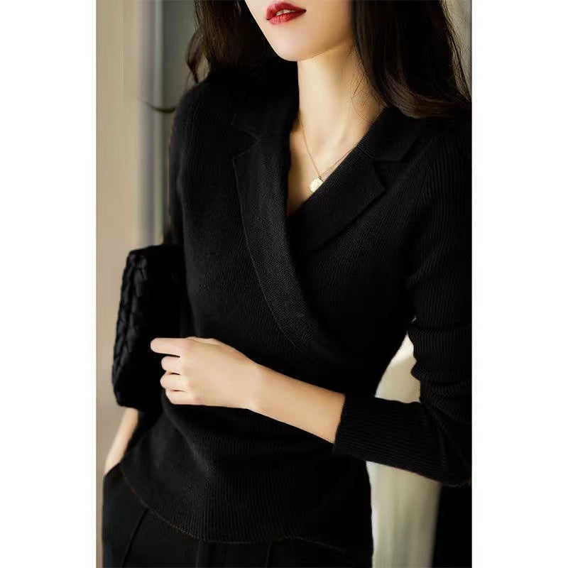 Heidi-Mode - Schlank geschnittener Peter Pan Kragen Pullover