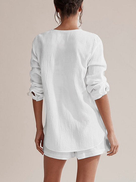 Heidi-Mode | Notched Langarm-Top und Shorts-Set