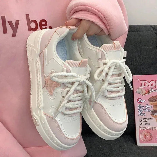 Heidi-Mode | Sneakers Damen aus Stoff mit Stern-Detail – Lässiger und vielseitiger Stil