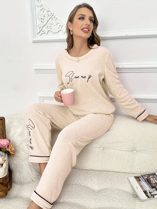 Heidi-Mode - Lounge-Pyjama-Set für Damen