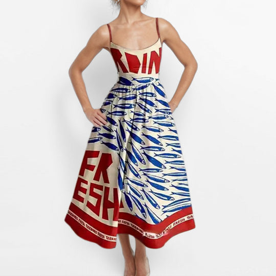 Heidi Mode | Einfarbiges Kleid mit U-Ausschnitt und Strapsen
