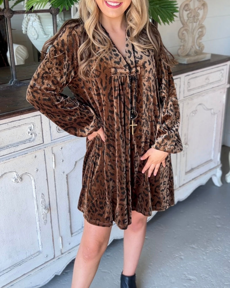 Heidi-Mode | Wechselnde Jahreszeiten Mode Leopard Samt Kleid