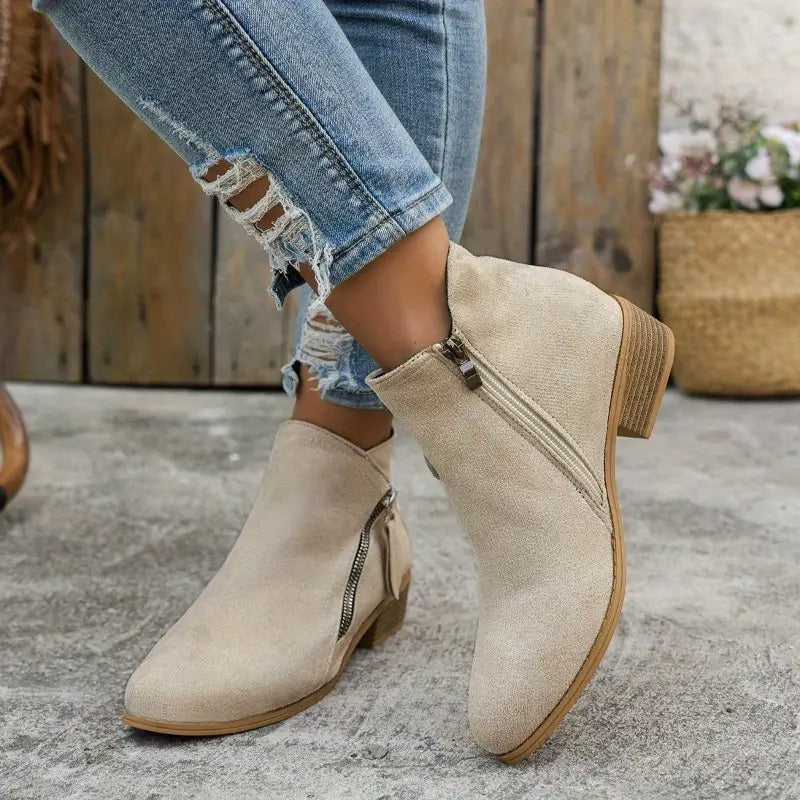 Heidi-Mode | Eleganter Stiefel