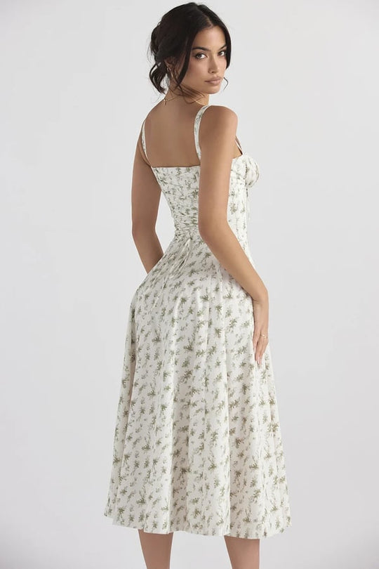 Modisches trägerloses Kleid für Damen – elegant und schmeichelhaft