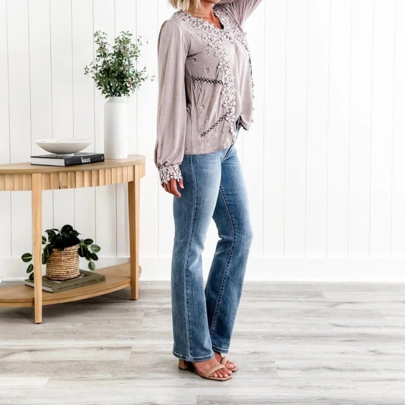 Unschlagbare Bauchkontrolle Jeans