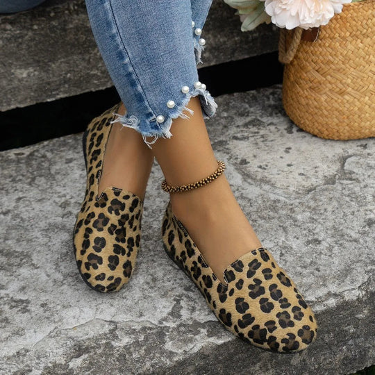 Heidi-Mode | Damen Mokassins mit niedrigem Absatz – Leopardenmuster und eleganter Komfort