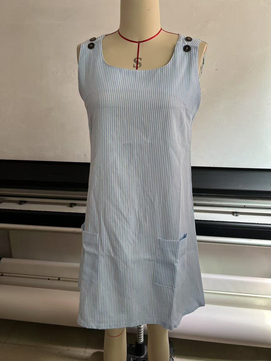 Heidi Mode | Gestreiftes Kleid mit Knopfleiste