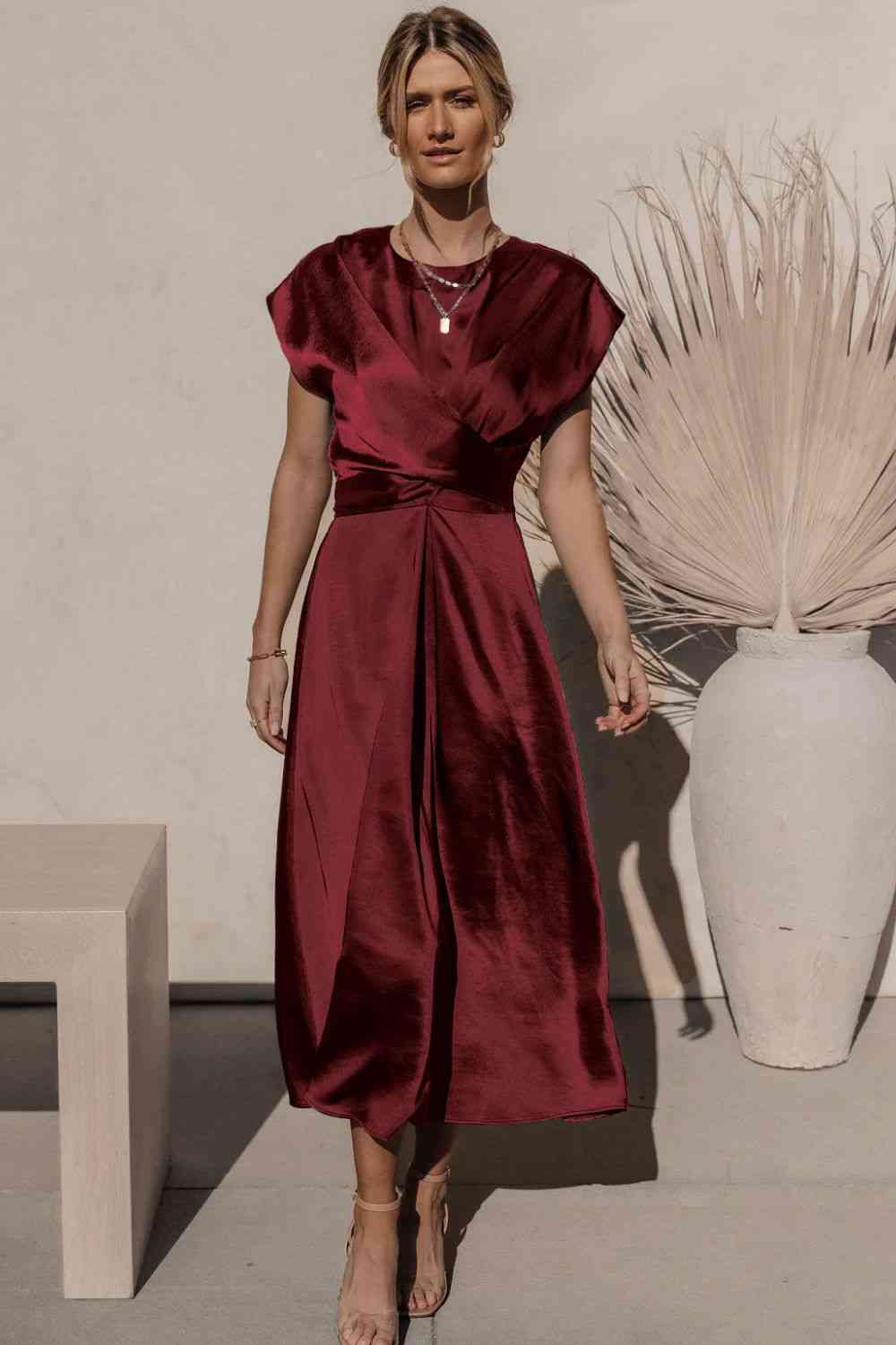 Heidi-Mode | Satin Cap Sleeve Tie Back Midi Kleid