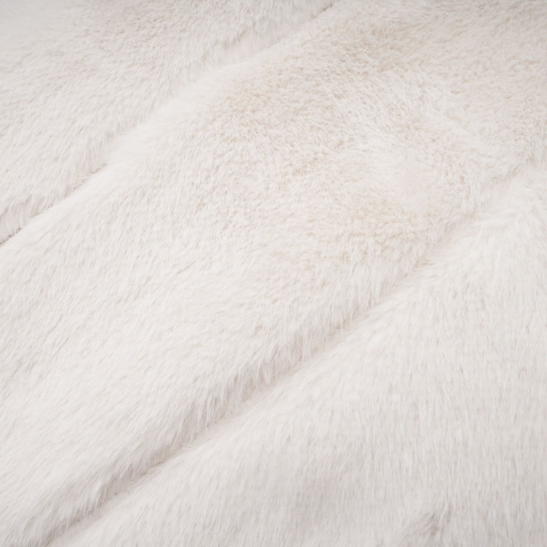 Heidi-Mode | Weiße Faux Fur Jacke & Rock Passendes Set
