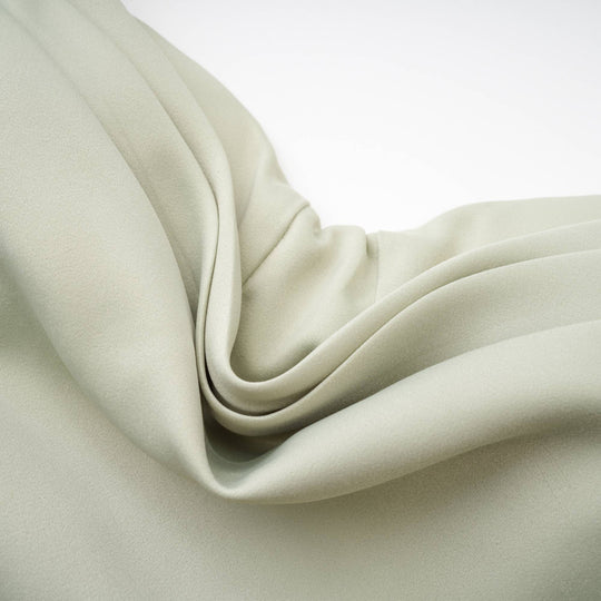 Heidi-Mode | Grüne Satin Midi Kleid mit Bh Polster