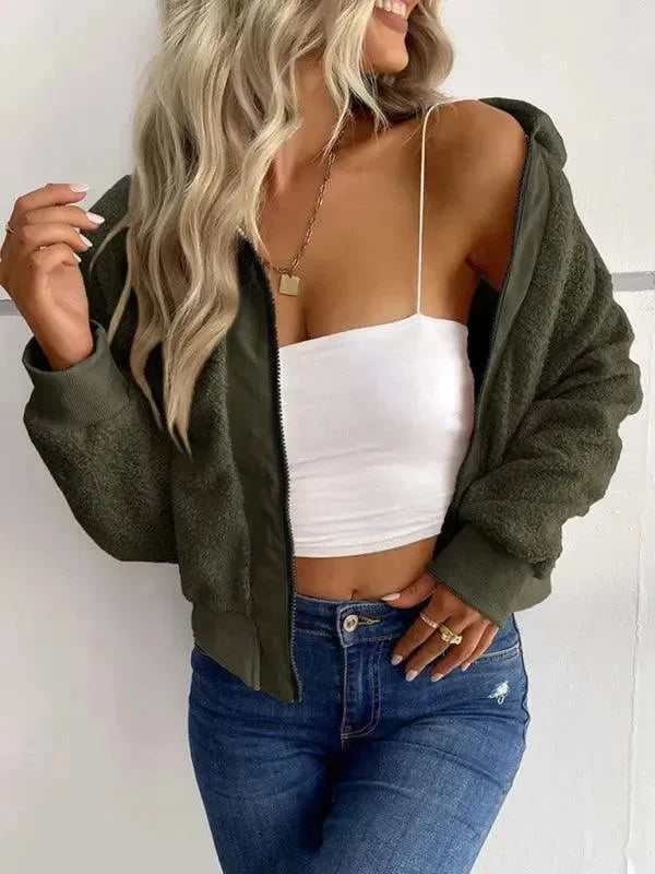 Heidi-Mode | Stilvolle Slim Fit Zip Damen Winterjacke