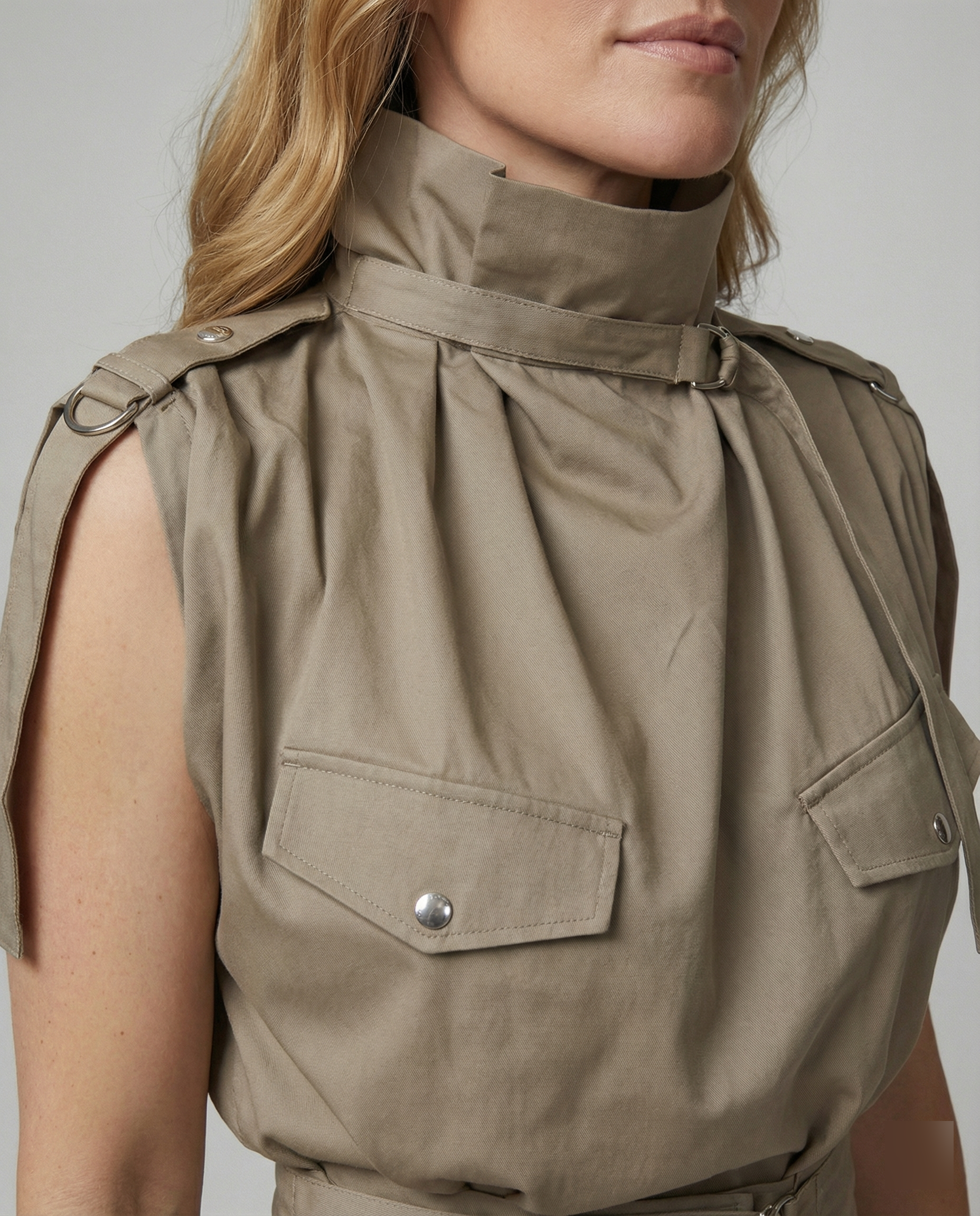 Heidi-Mode | Damen Stylischer Moderner Jumpsuit Ärmellos