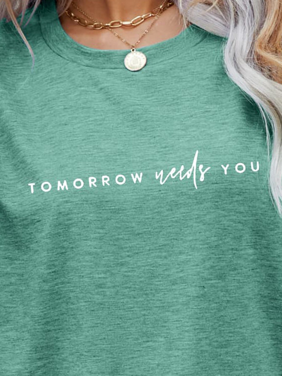 Heidi-Mode | Tomorrow Needs You Grafik T-Shirt