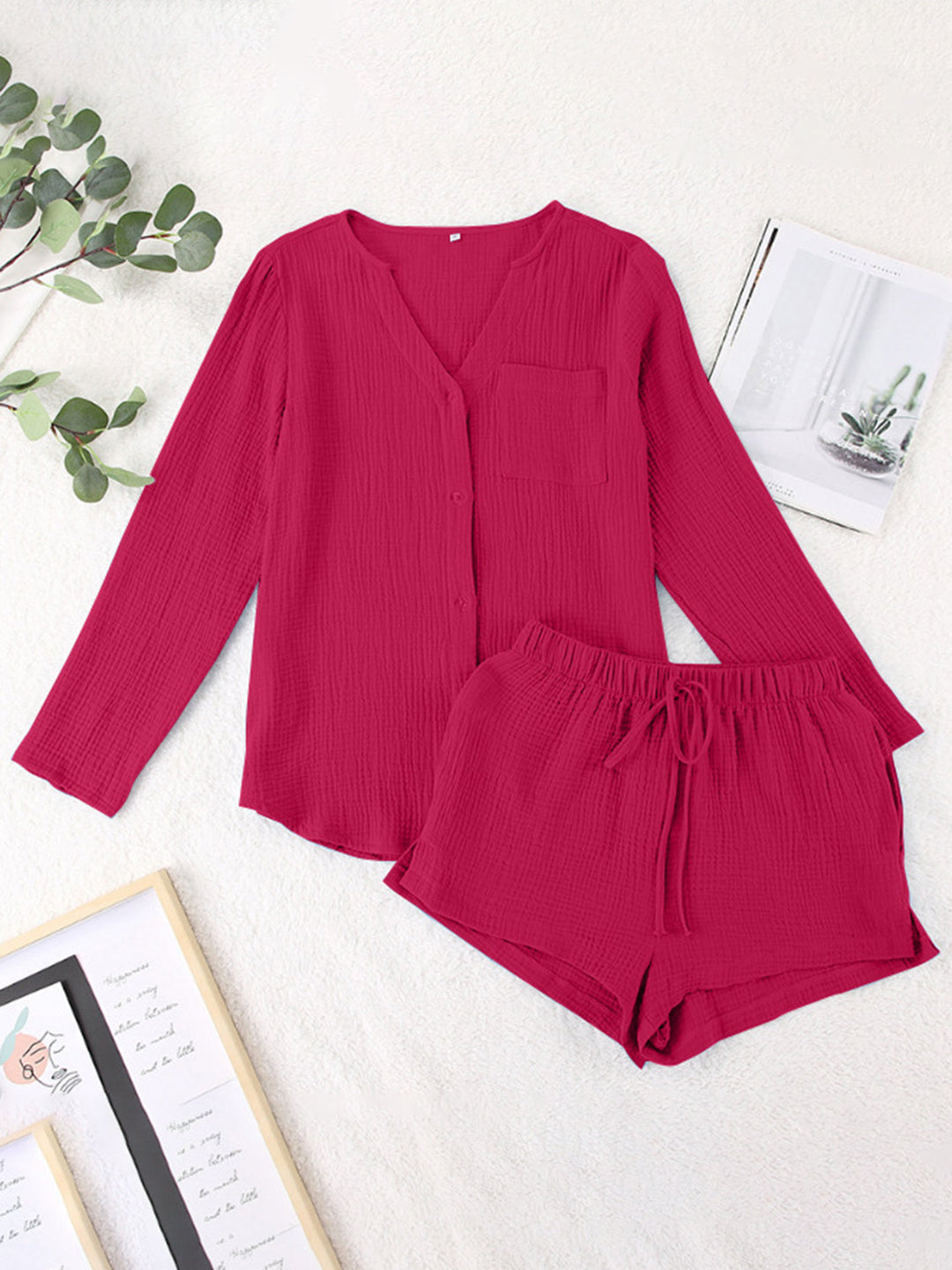 Heidi-Mode | Notched Langarm-Top und Shorts-Set