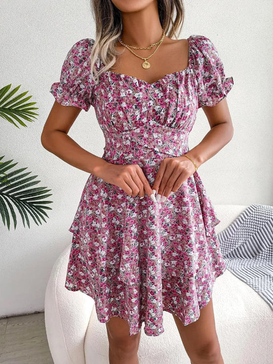 Heidi-Mode | Hoch tailliertes Sommerkleid mit kurzen Ärmeln