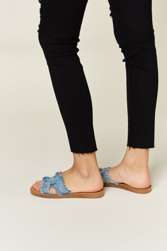 Heidi-Mode | Forever Link Raw Trim Denim H-Band Flache Sandalen