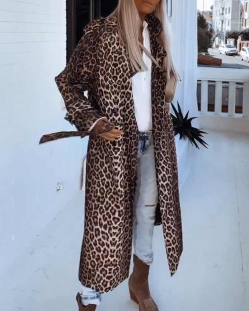 Heidi-Mode | Stilvolle Lange Jacke Leopardenmuster