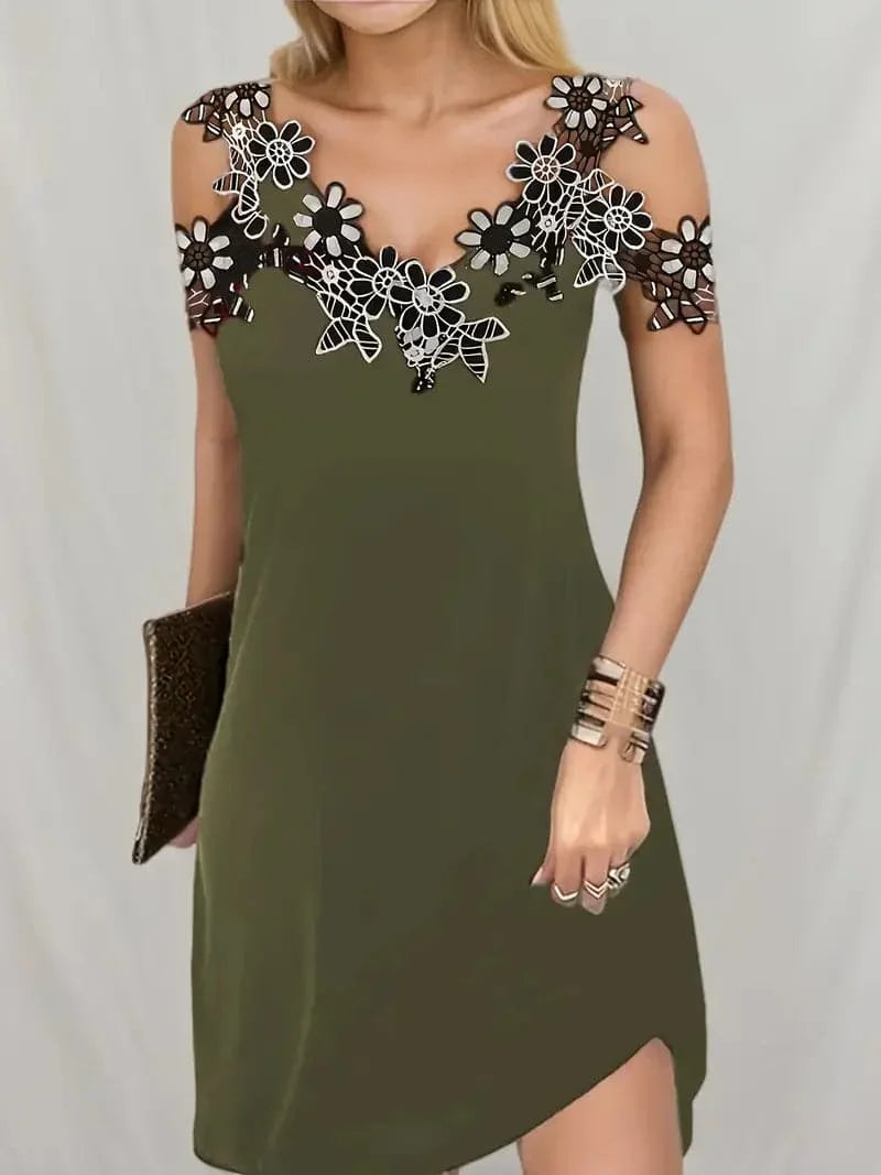 Heidi-Mode | Kleid V-Ausschnitt mit Spitzen Ärmellos Figurumspielend Kurz Eleganter Schnitt