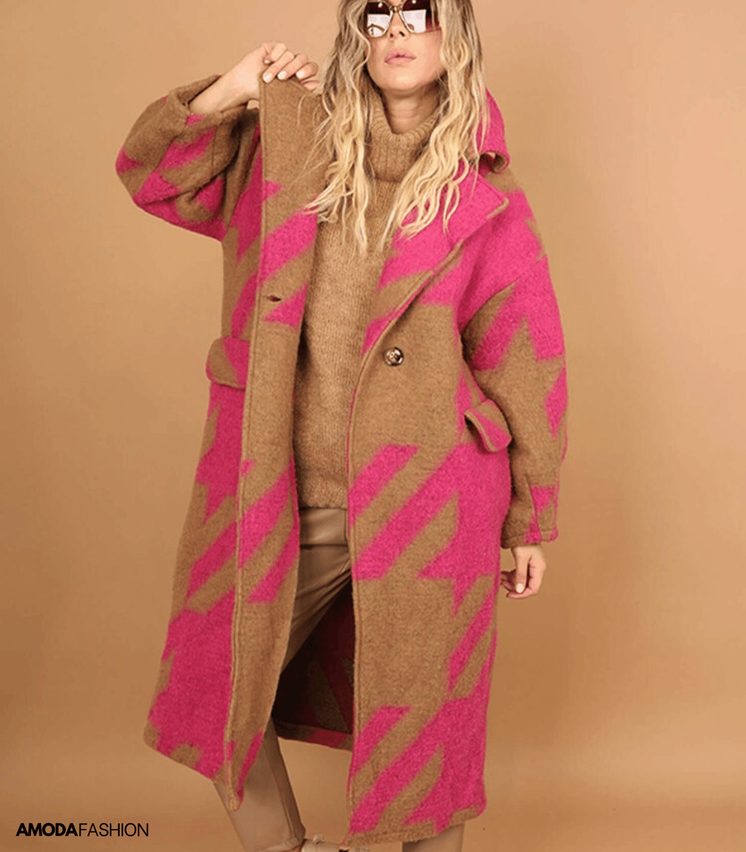 Heidi-Mode | Dicke Wolljacke mit Druck und Taschen