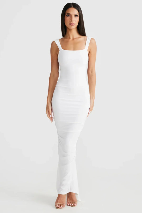 Heidi-Mode | Rückenfreies Langes Cape Plissierter Kleid