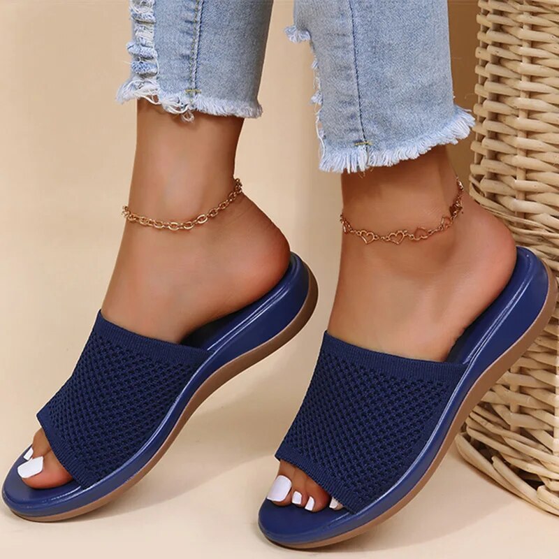 Heidi-Mode | Bequeme Sutsandalen für Drinnen und Draußen
