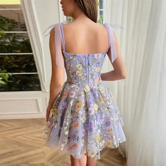 Cocktailkleid mit Blumenapplikationen - Rosalie