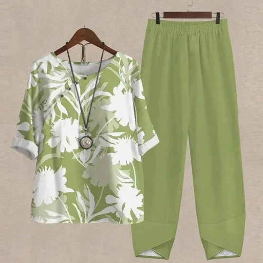 Heidi-Mode | Modern Bedrucktes Outfit