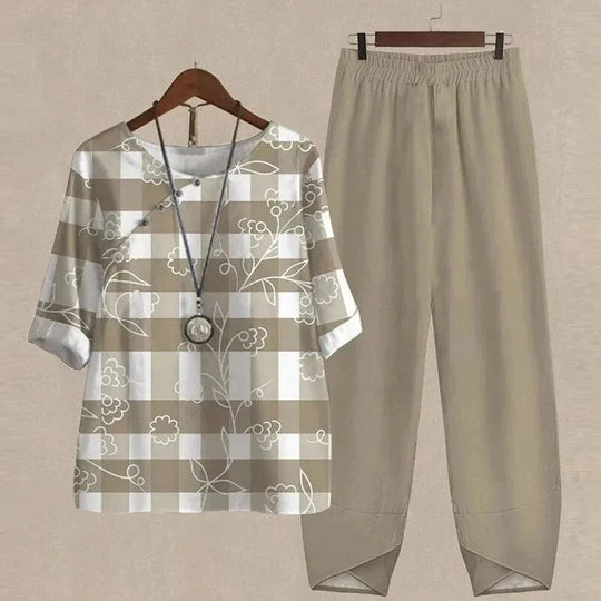 Heidi-Mode | Modern Bedrucktes Outfit
