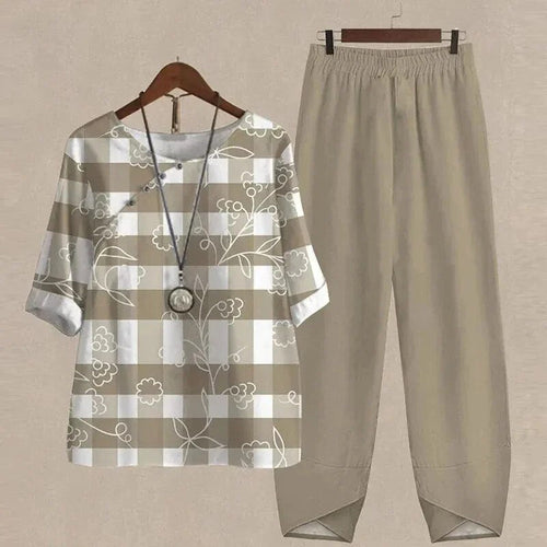 Heidi-Mode | Modern Bedrucktes Outfit