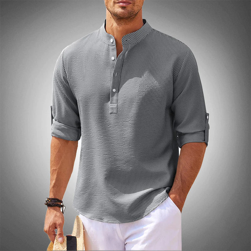 Weißes lässiges Henley-Shirt