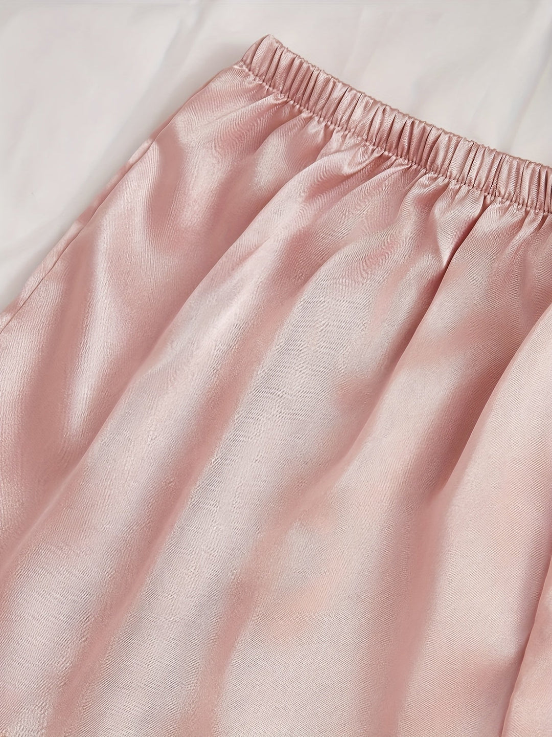 Heidi-Mode | Satin 4-teiliger Pyjama-Set mit Spitzenbesatz für Frauen - Ideal für alle Jahreszeiten