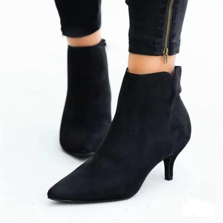 Heidi-Mode | Stylische Stiefelette mit Spitzer Zehe und Schmalem Absatz