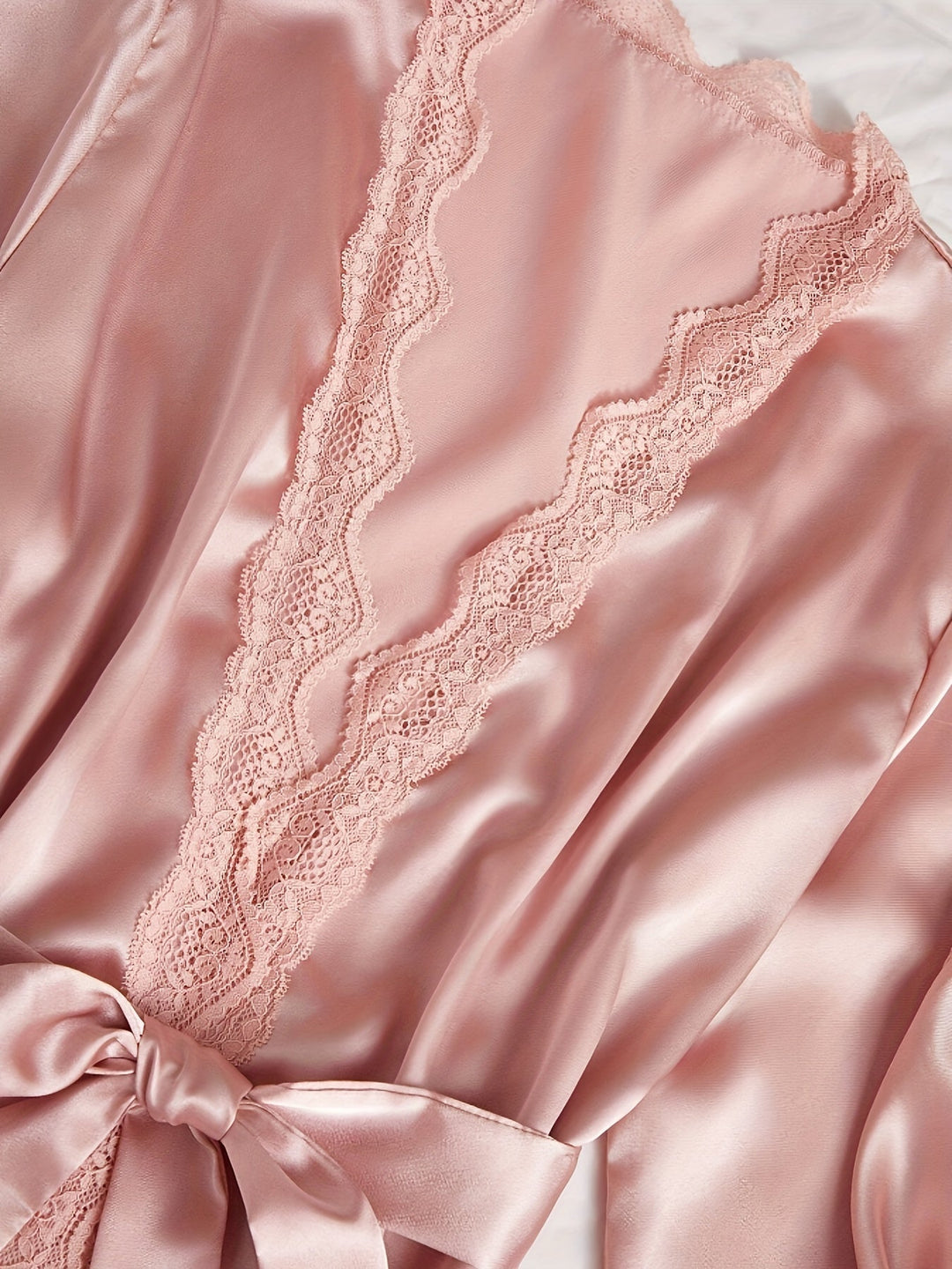 Heidi-Mode | Satin 4-teiliger Pyjama-Set mit Spitzenbesatz für Frauen - Ideal für alle Jahreszeiten