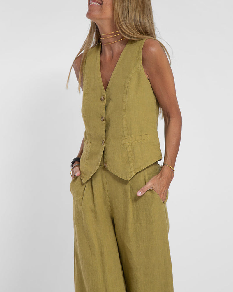 Heidi-Mode | Einfach, Elegant Set Bestehend aus Leinenweste und Breiten Hosen