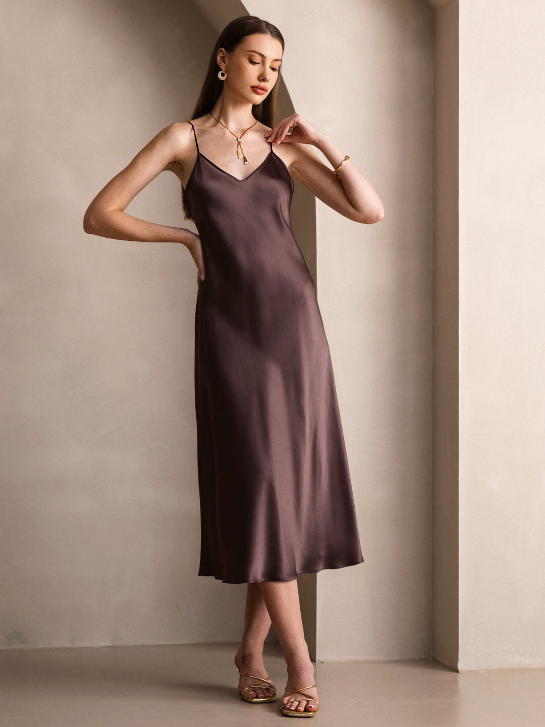 Heidi-Mode | Lange Seidenkleid mit Spaghetti-Träger