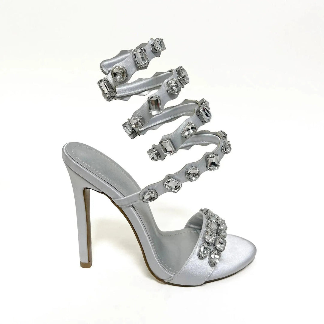 Heidi-Mode | Sandalen met 11 cm hak, ronde neus, klein satijnen oppervlak