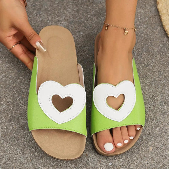 Heidi-Mode | Sandals Love with Heart Shape Design