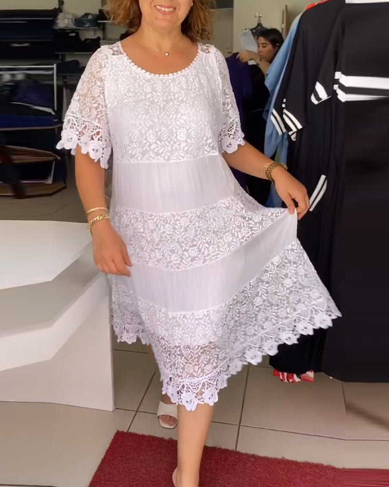 Heidi-Mode | Einfarbiges Kurzärmeliges Kleid mit Spitzenpaneelen