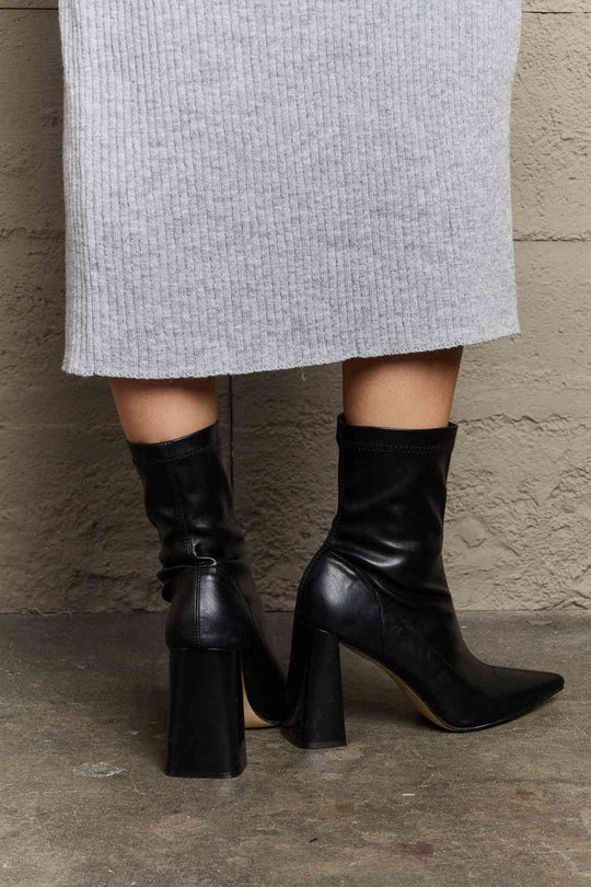 Heidi-Mode | Weeboo Stacy Block-Absatz Sockenstiefel
