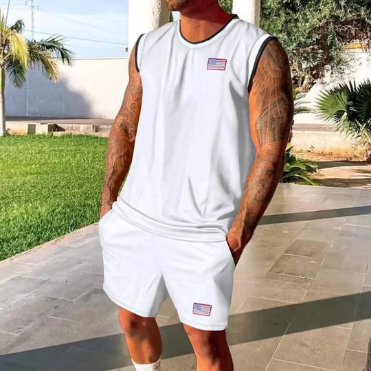 Heidi-Mode | Set von lässigen Sportshorts und Kurzarmshirts für Herren