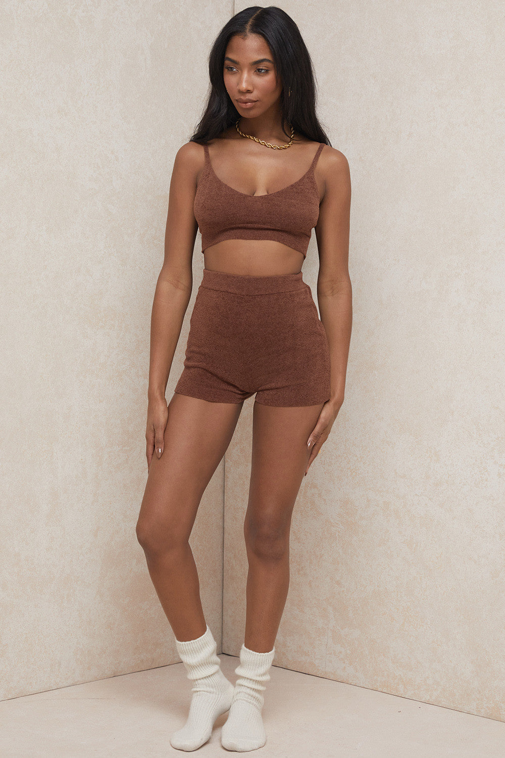 Heidi-Mode | Schokolade Fluffy Crop Top mit Hohe Taille Shorts