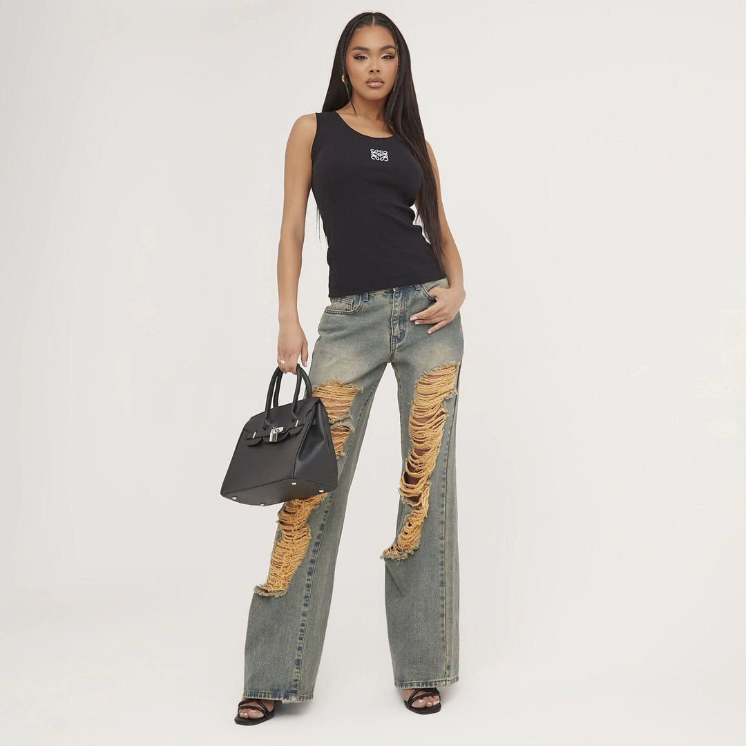Heidi-Mode | Geripptes Tanktop mit zarter Stickerei
