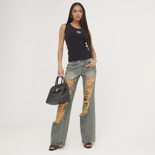 Heidi-Mode | Geripptes Tanktop mit zarter Stickerei