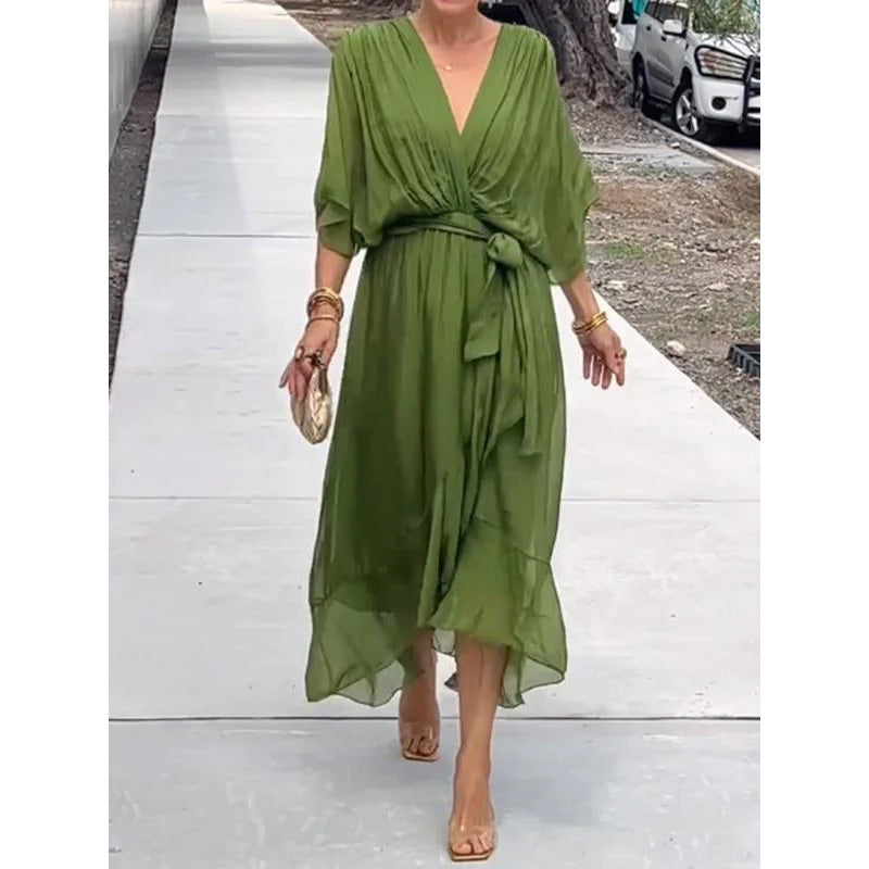 Heidi-Mode | V-Ausschnitt Sommerkleid mit Fledermausärmeln Im Unifarben Design