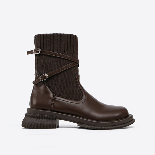 Heidi-Mode | Stiefelette mit Riemendetails