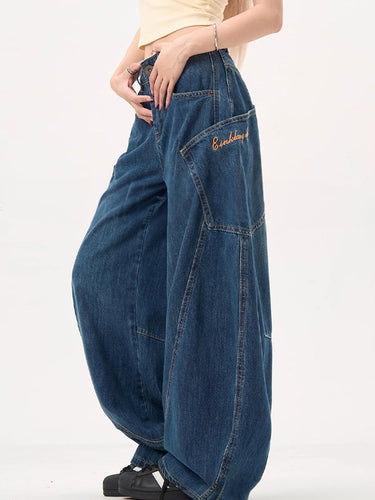 Heidi-Mode | Blaue Boyfriend Jeans Mit Großen Taschen Und Weitem Krummschnitt