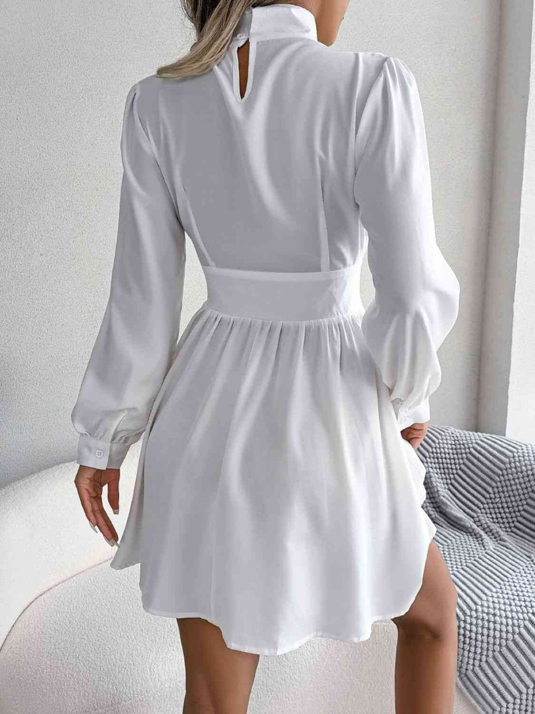 Heidi-Mode | Cutout Rollkragen A-Linie Mini Kleid
